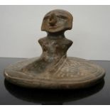 Keramik-Figur wohl Mittelamerika um 1500.