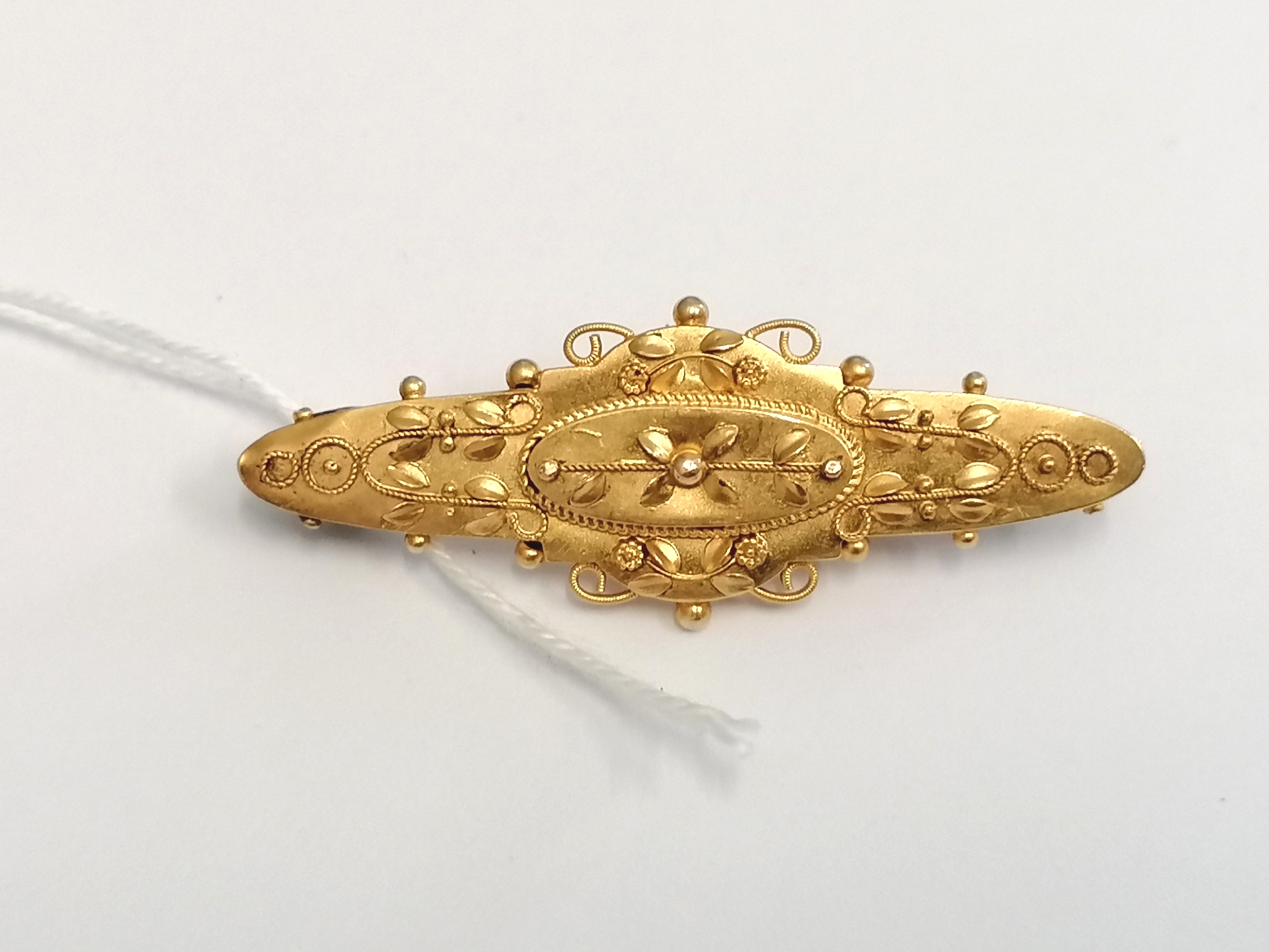 15ct foliate bar brooch, Birmingham 1877.