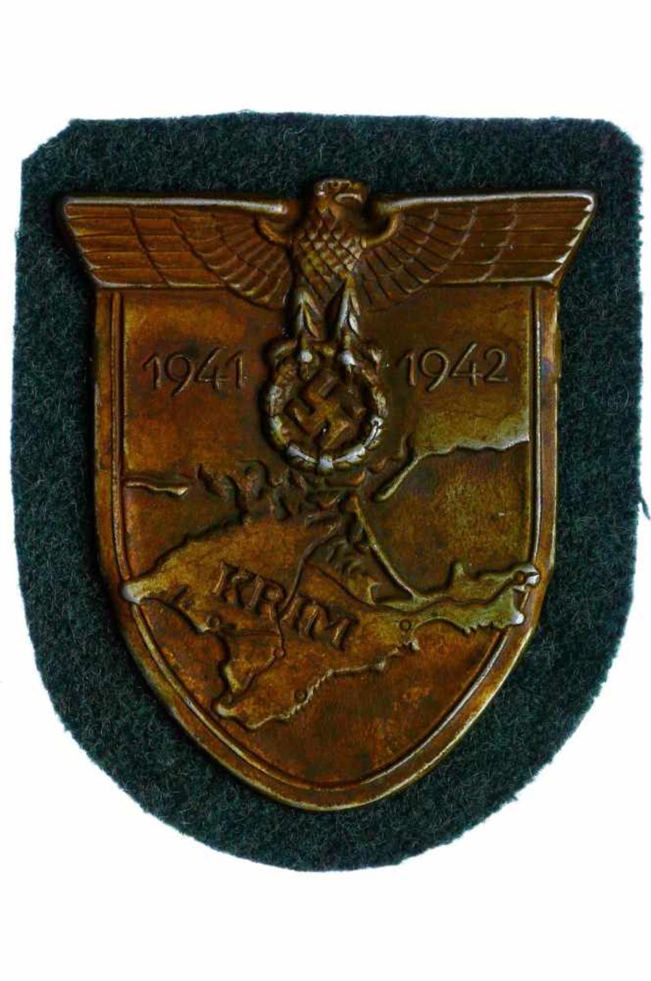 Auszeichnungen Wehrmacht Heer 2. Weltkrieg Krim, Ärmelschild, Zink bronziert, auf feldgrauer - Bild 2 aus 3