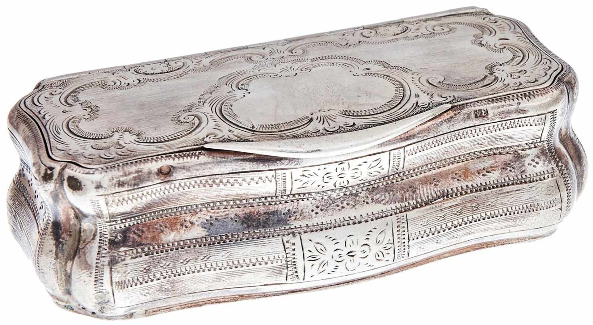Silberdosen Dekoratives Döschen mit floralem Dekor aus Silber. 875er Silber (84 Zolotniki),