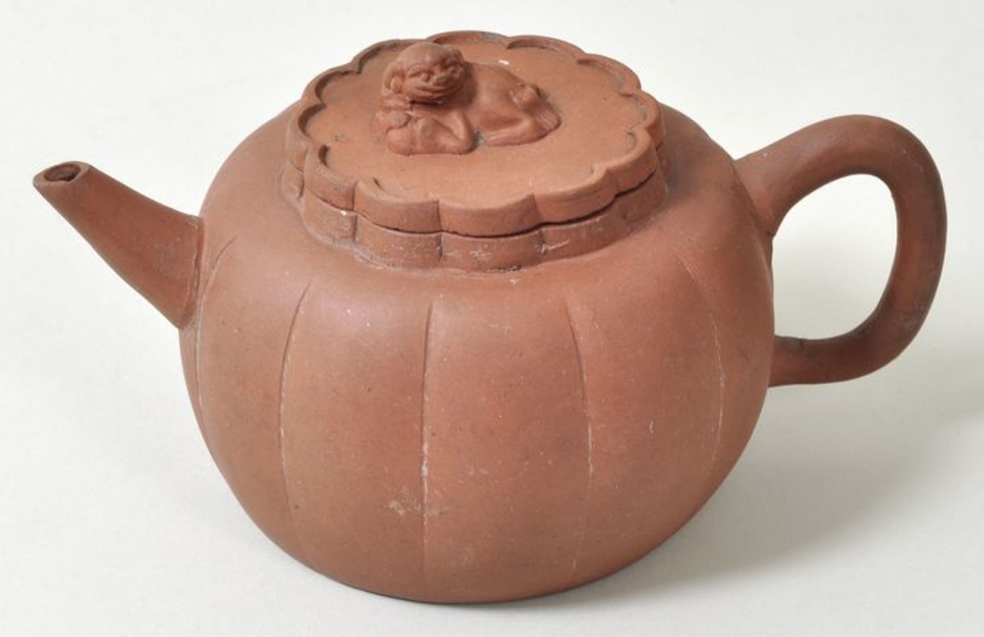 Kleine Teekanne, China, Yixing, vermutl. Qing-Dynastie (19. Jh.)