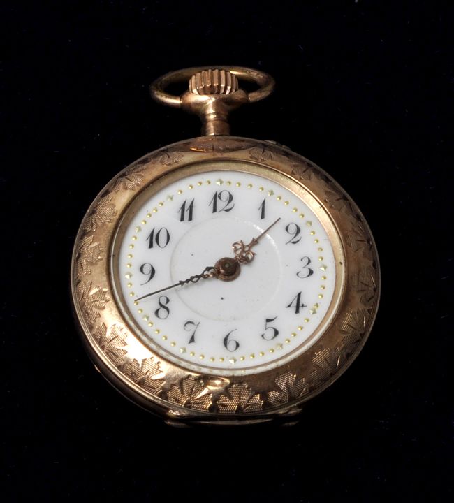 Damenuhr, sog. Busenuhr, ca. 1900