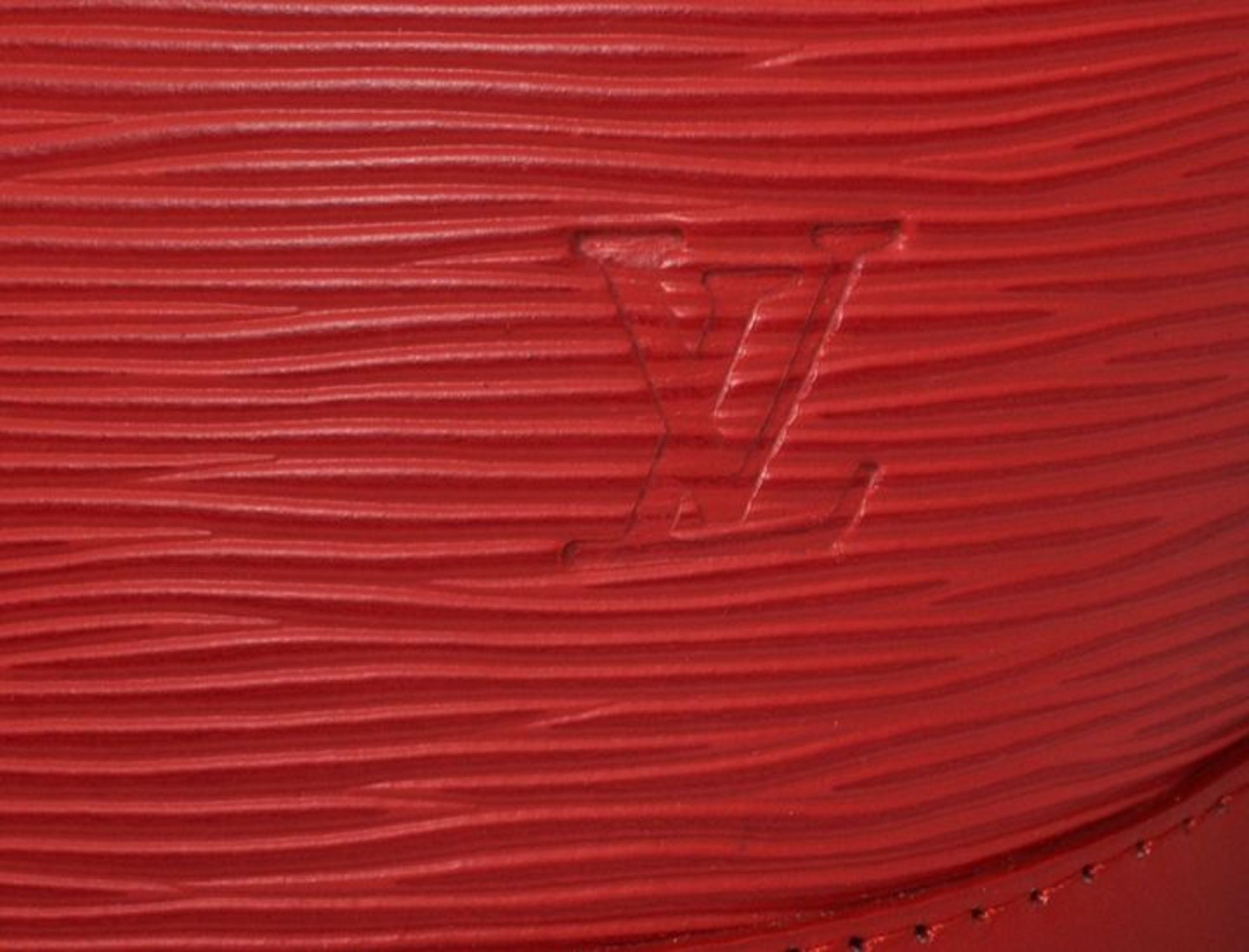 Louis Vuitton - Image 2 of 3