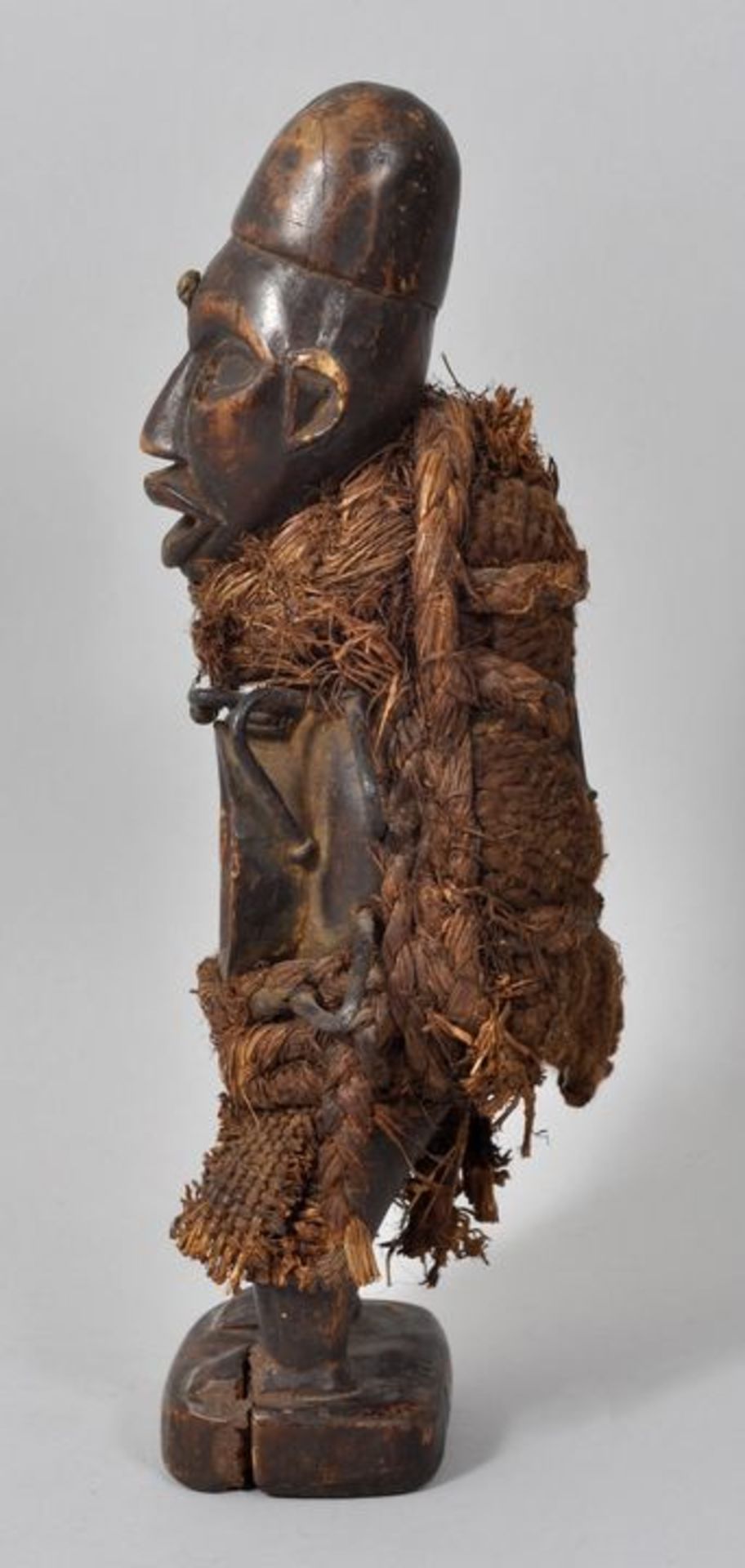 Nkisi Statuette (Nagelfetisch), Kongo - Image 2 of 3