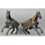 Paar sehr dekorative Pferde, China, 20. Jh.