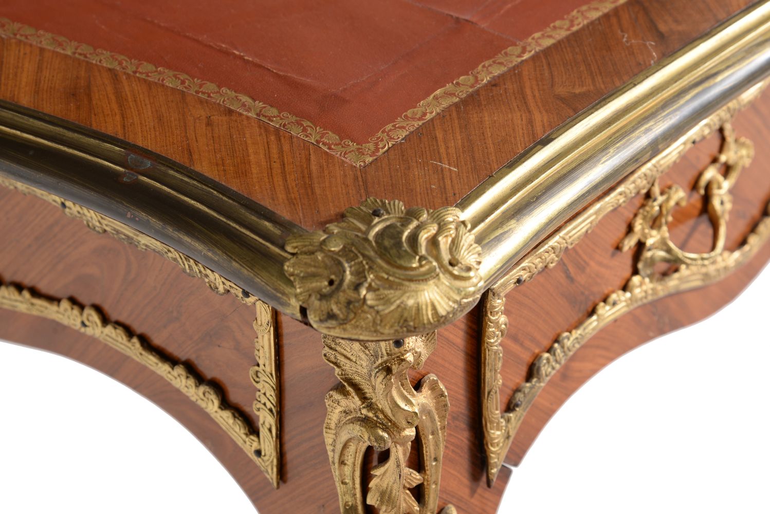 ϒ A tulipwood and gilt metal mounted writing table in Louis XVI style - Image 6 of 6