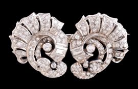 A diamond double clip brooch