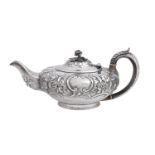 ϒ A William IV silver compressed spherical tea pot by J. Wrangham & William Moulson