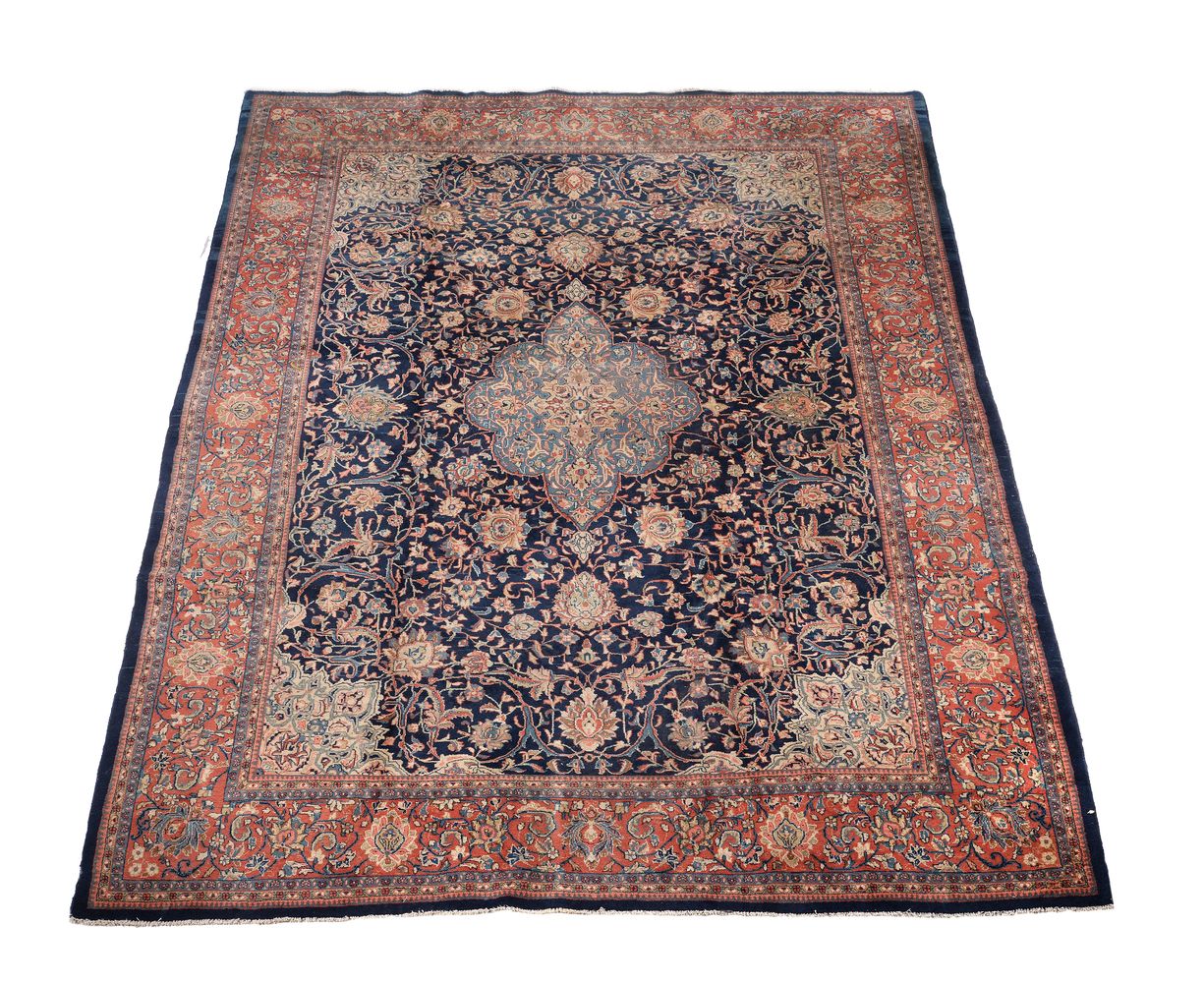 A Sarouk carpet