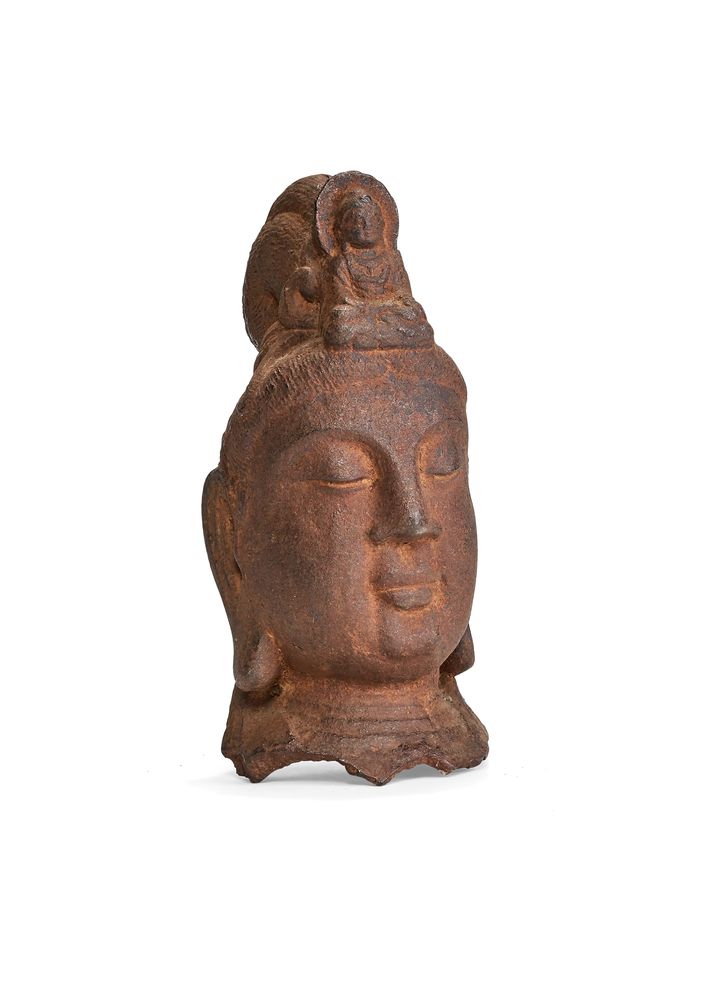 A Chinese cast-iron head of Guanyin, Qing Dynasty