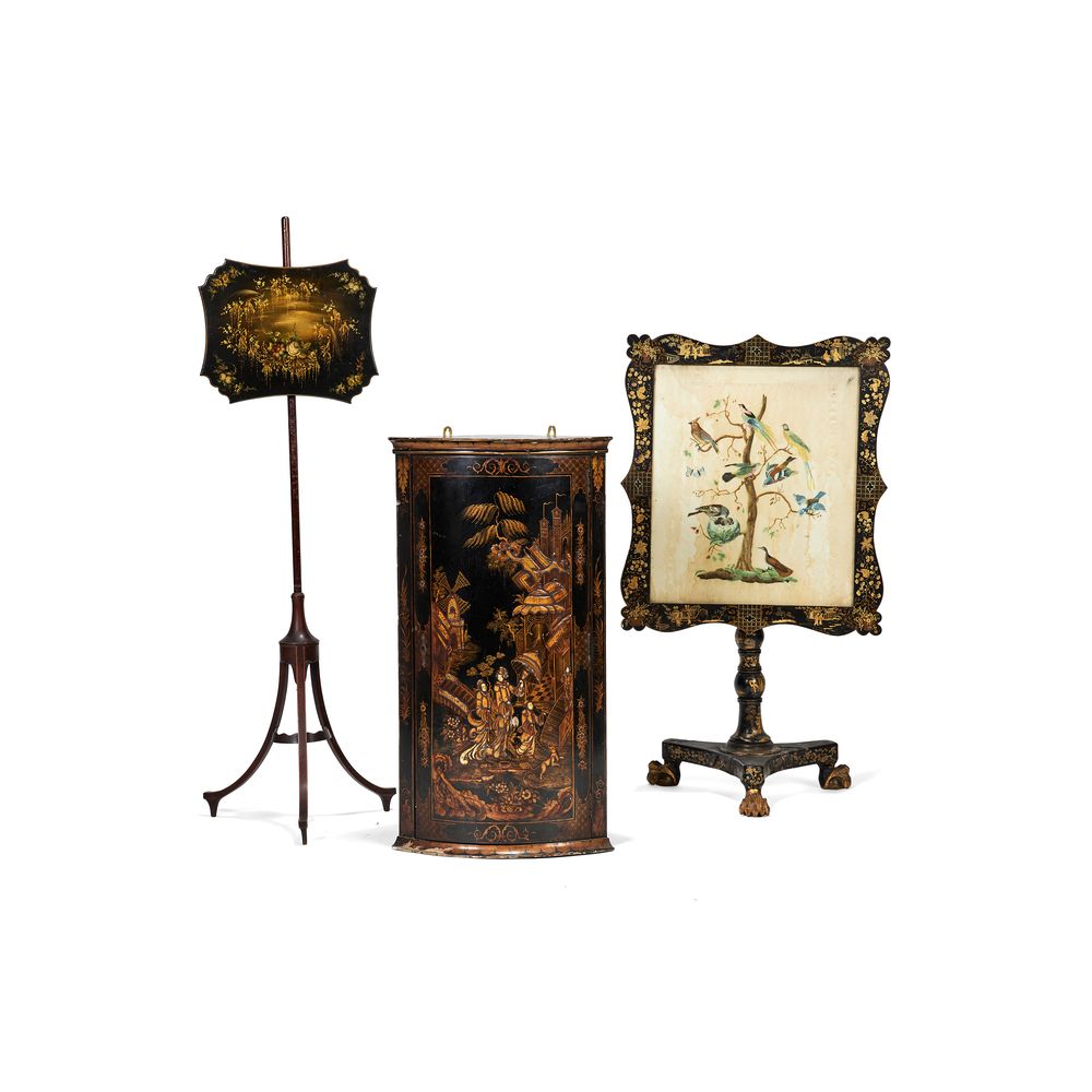 A Chinese export lacquer occasional table, early 19th century
