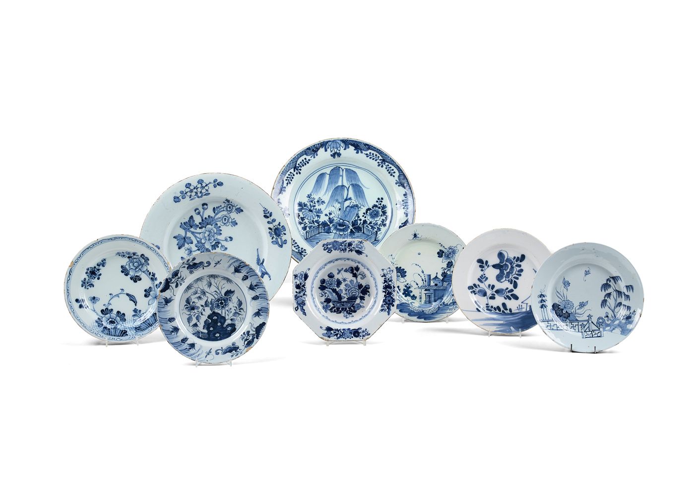 A selection of Chinoiserie English blue and white delft, third quarter 18th century