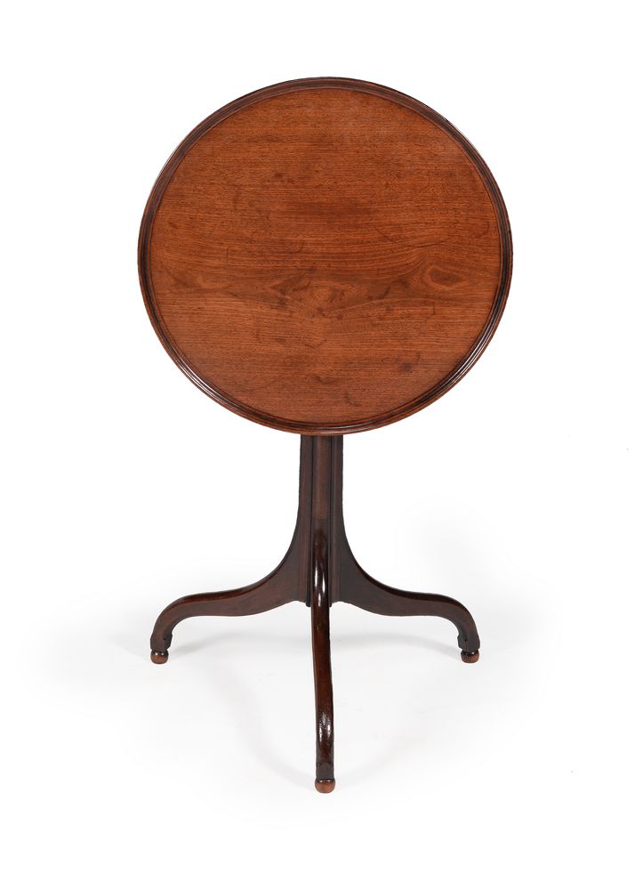 A George III mahogany and exotic hardwood pedestal table, circa 1770 - Image 2 of 4