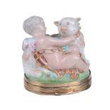 A Charles Gouyn St. James's factory type gilt-metal-mounted bonbonière and hinged moss-agate cover m