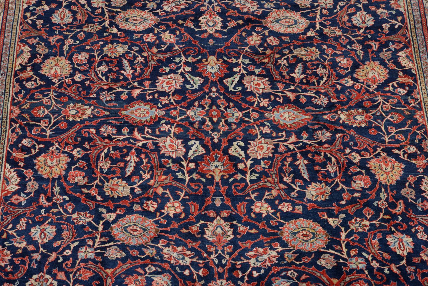 A Sarouk carpet - Image 2 of 3