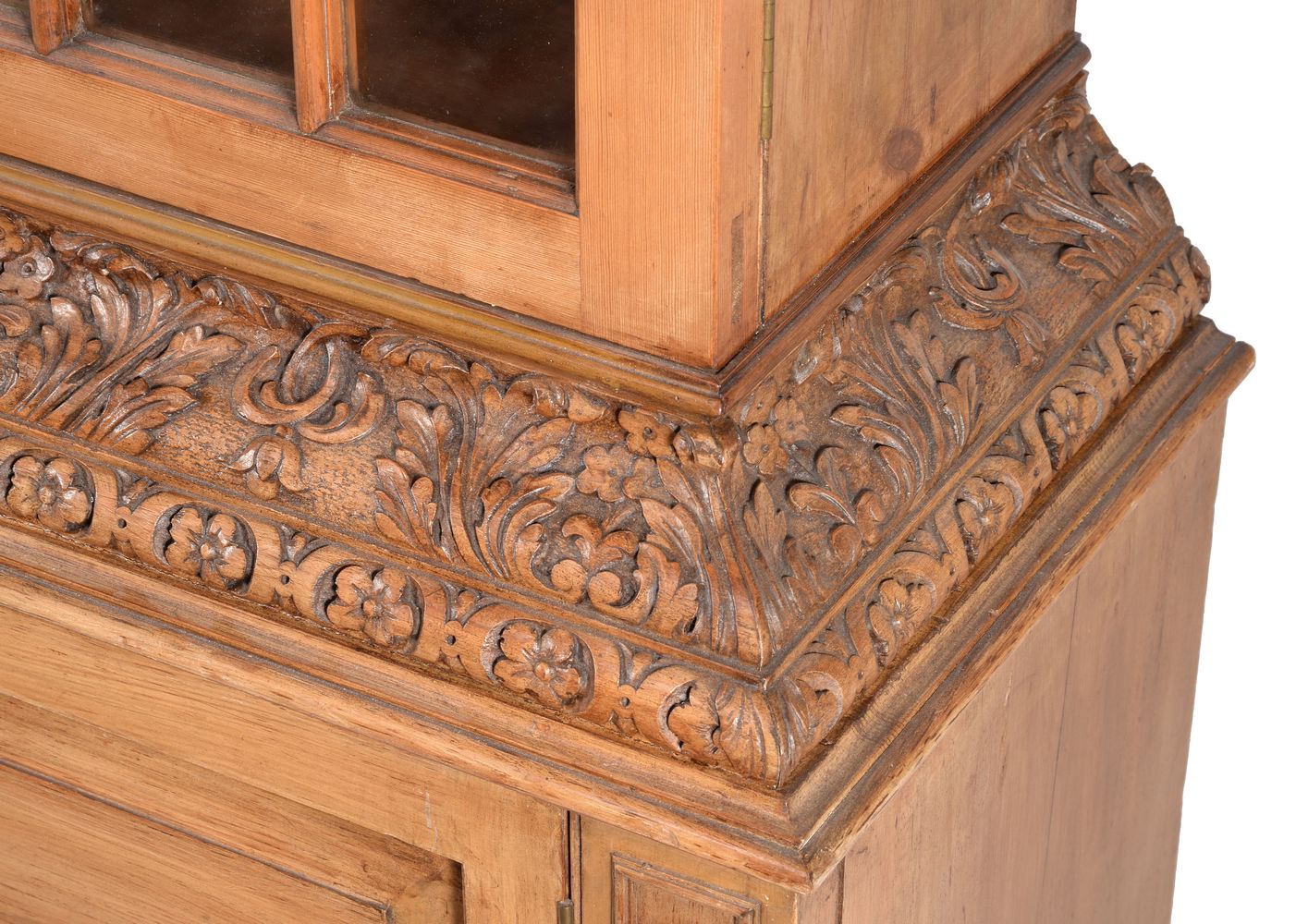 A pair of pine bookcases, in early 18th century style, 20th century, of Pepysian form - Image 3 of 6