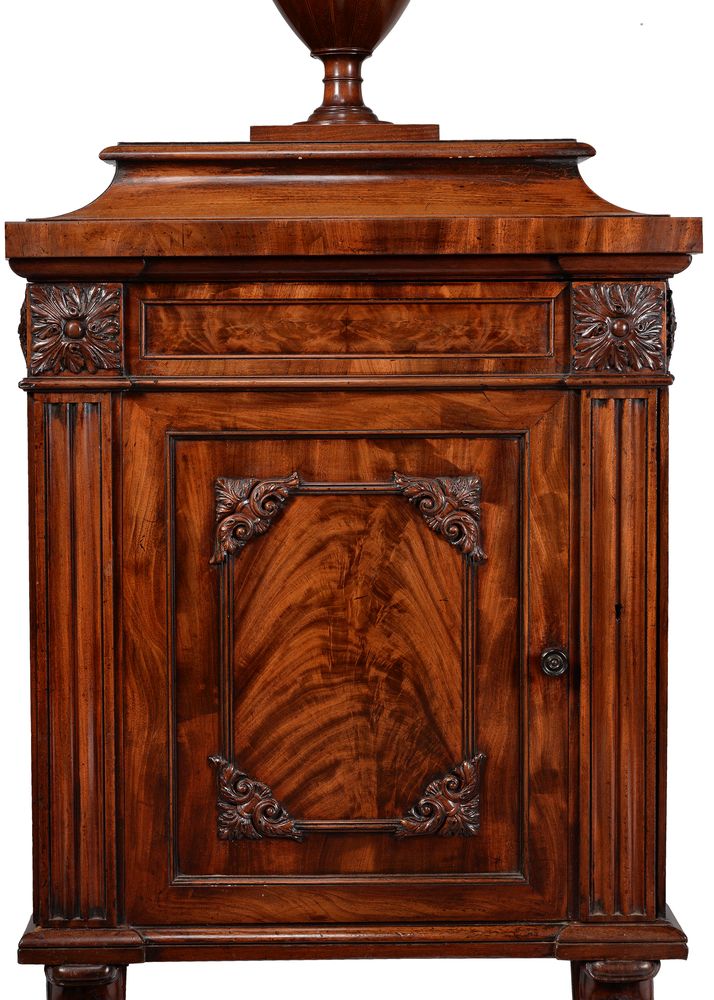 A George IV mahogany pedestal cabinet, attributed to Gillows, circa 1825 - Image 4 of 5