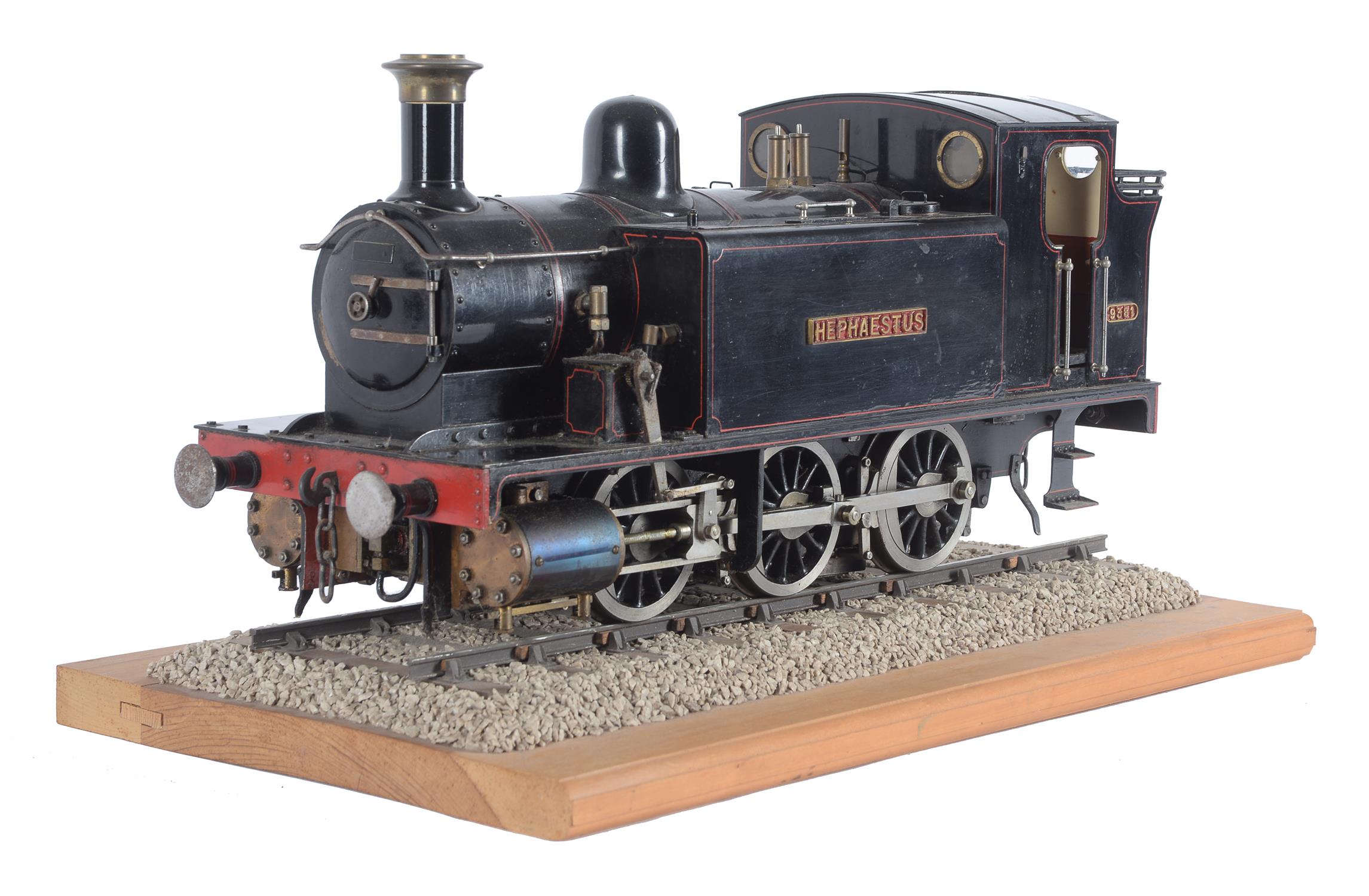 A well engineered 3 1/2 inch gauge model of a 0-6-0 side tank live steam locomotive - Image 3 of 10