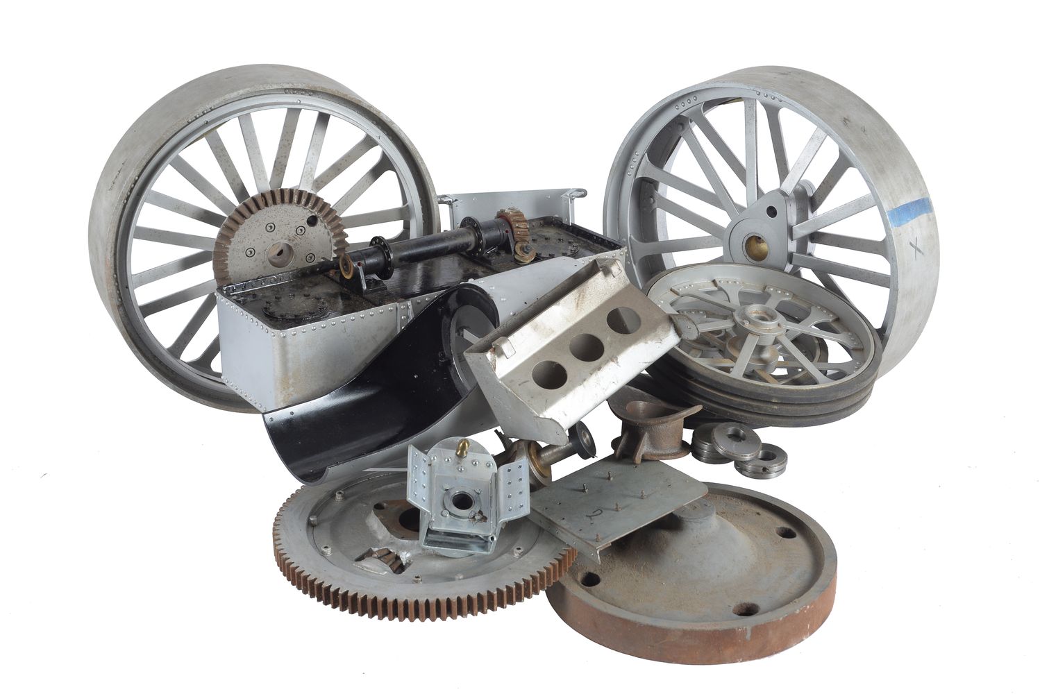 A set of castings and machined parts to build a Plastow's two inch scale model of the Fowler Showman