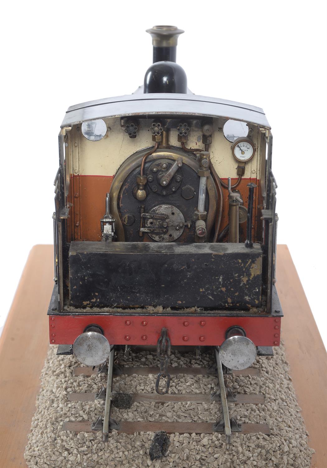 A well engineered 3 1/2 inch gauge model of a 0-6-0 side tank live steam locomotive - Image 5 of 10