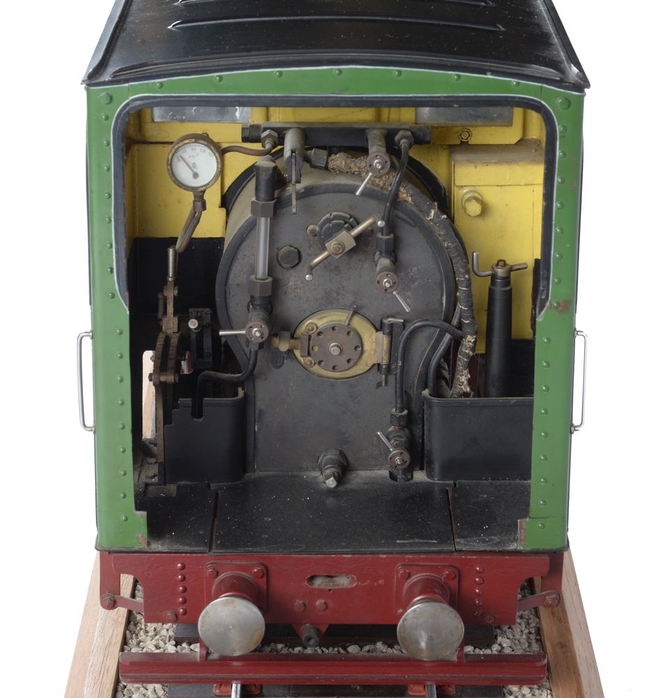 A well engineered 3 1/2 inch gauge model of a 0-6-0 narrow gauge locomotive - Image 4 of 6