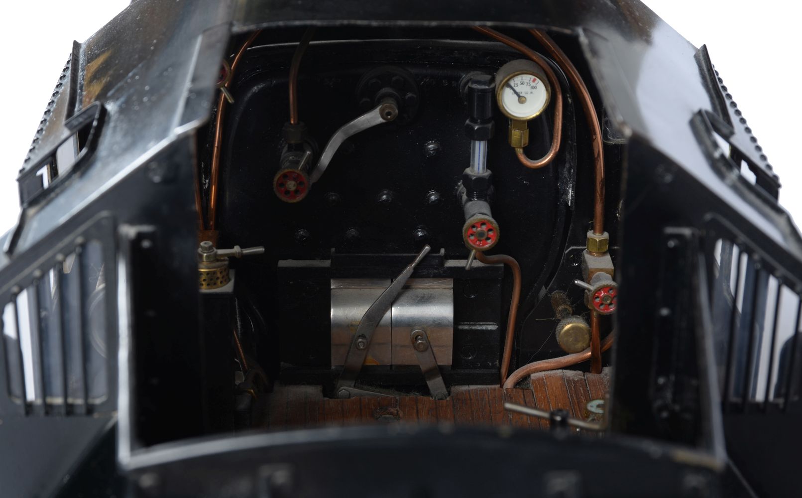 A well engineered 5 inch gauge model of a British Railways Class 2 side tank locomotive No 1200 - Image 4 of 7