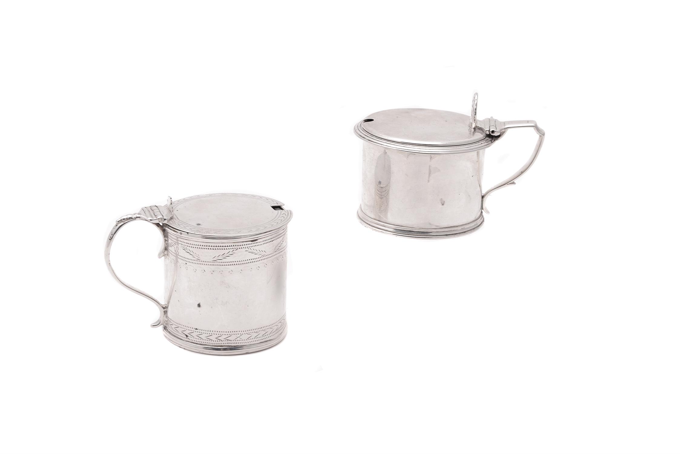 A George III Irish silver drum mustard pot by Joseph Jackson