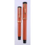 Parker, Duofold Lucky Curve, an orange fountain pen