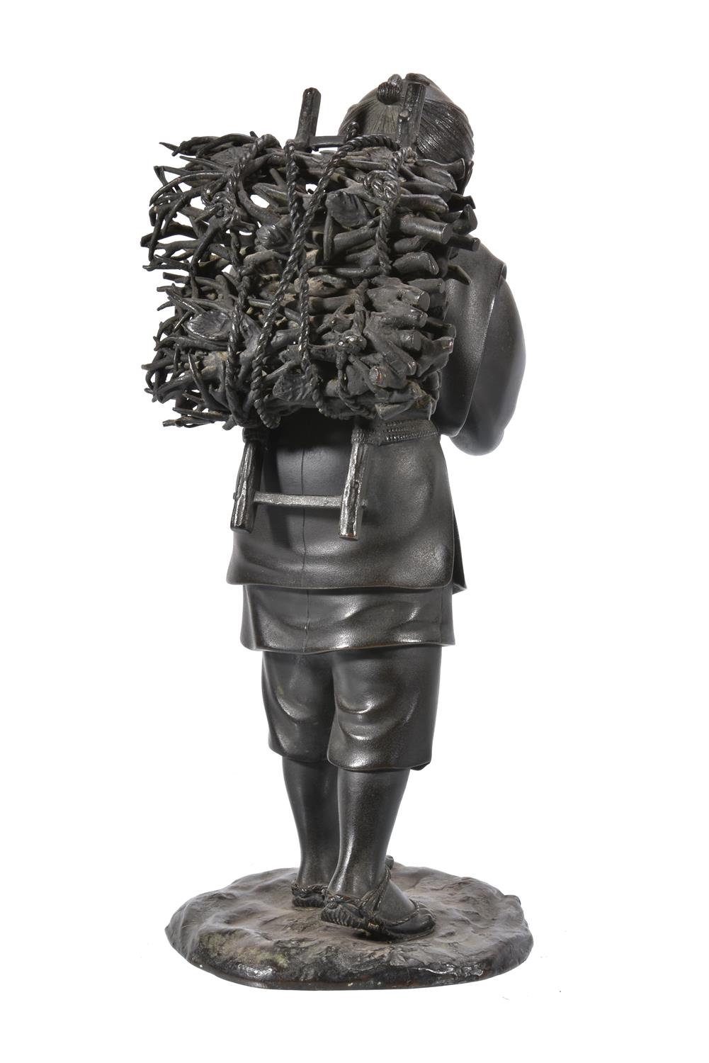 A Japanese Cast Bronze Figure of Ninomiya Kinjiro - Image 3 of 5