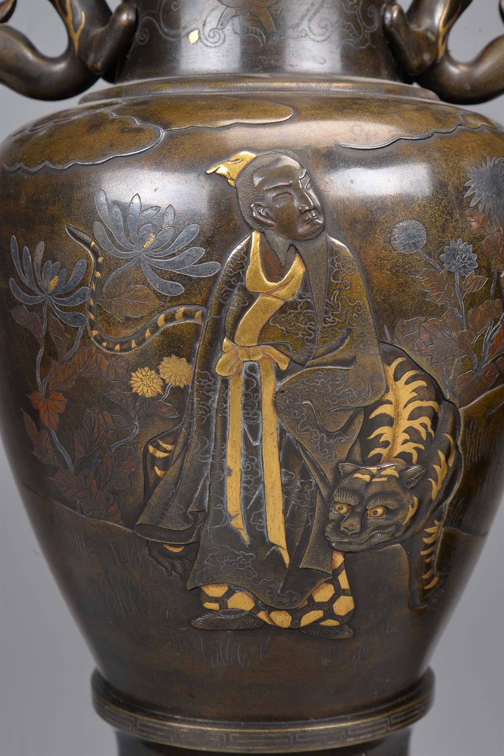 A Pair of Inlaid Bronze Vases - Image 3 of 5