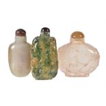A mottled jade snuff bottle and stopper