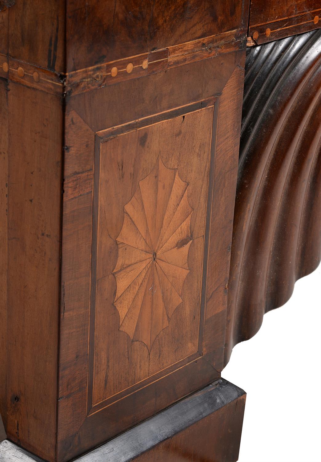 A mahogany bed frame - Image 2 of 3