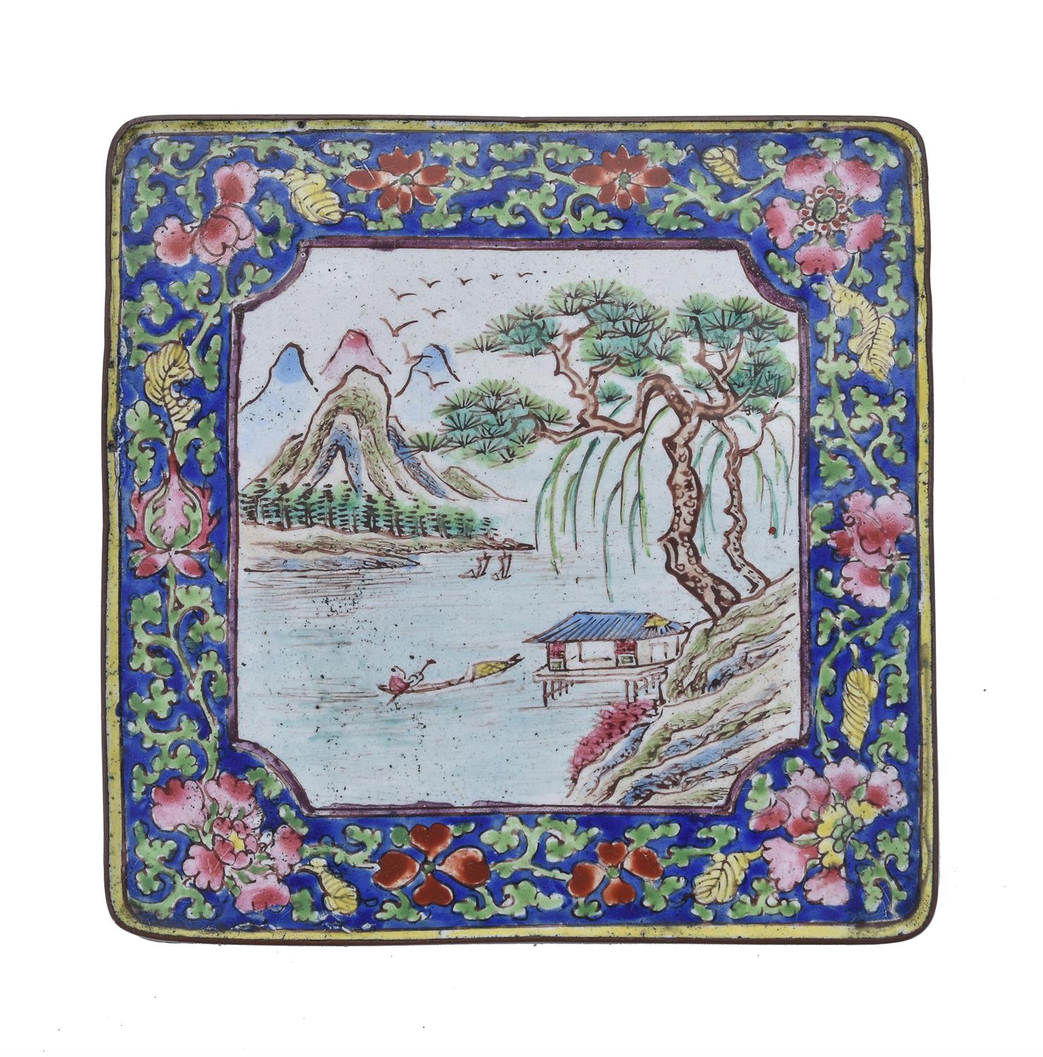 A Cantonese enamel two-tier box and cover - Image 4 of 4