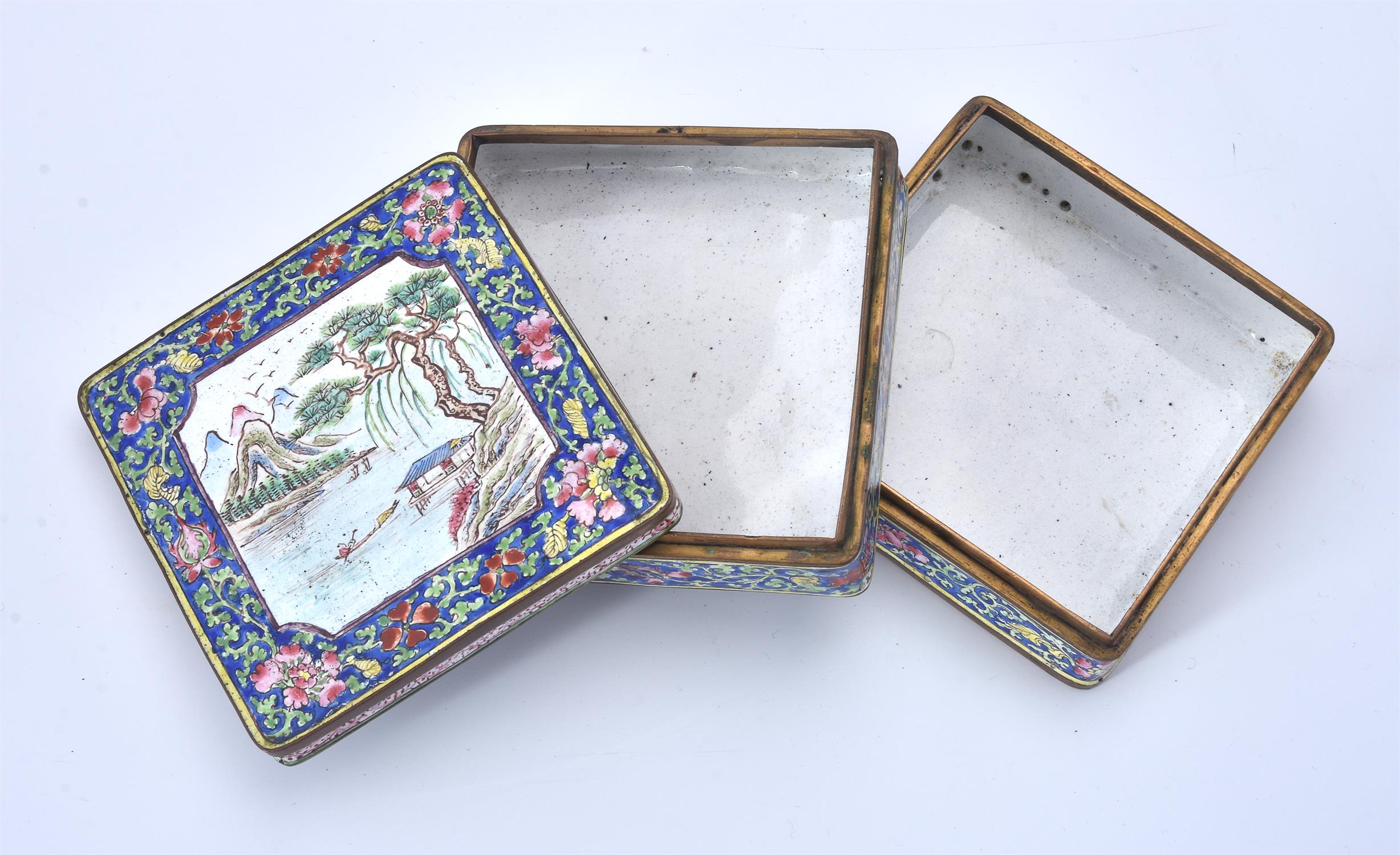 A Cantonese enamel two-tier box and cover - Image 2 of 4