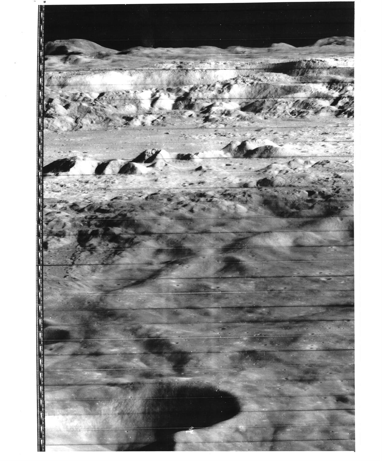 Lunar Orbiter II. NASA press photographs - Image 3 of 8