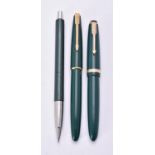 Parker, Duofold, a green fountain pen