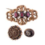 A late 19th century garnet brooch