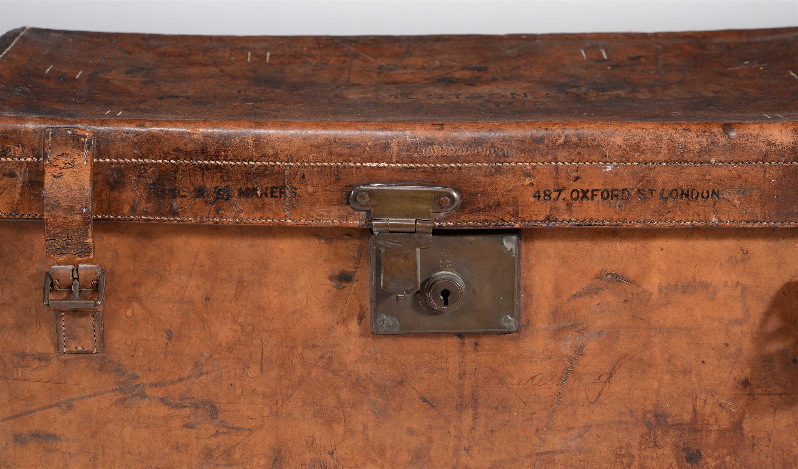 A Victorian hide leather traveling trunk - Image 3 of 3