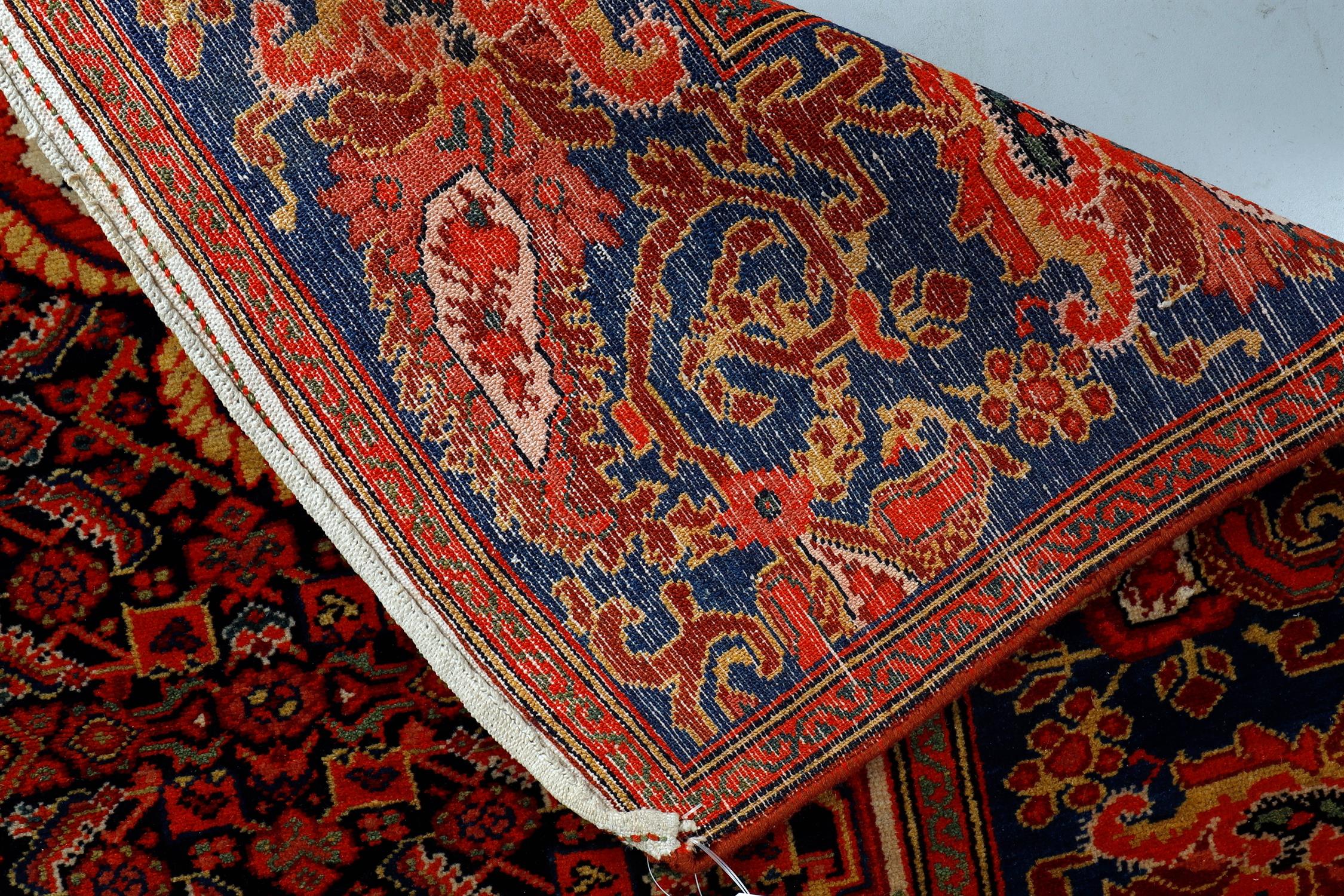 A Persian Feraghan rug - Image 4 of 4