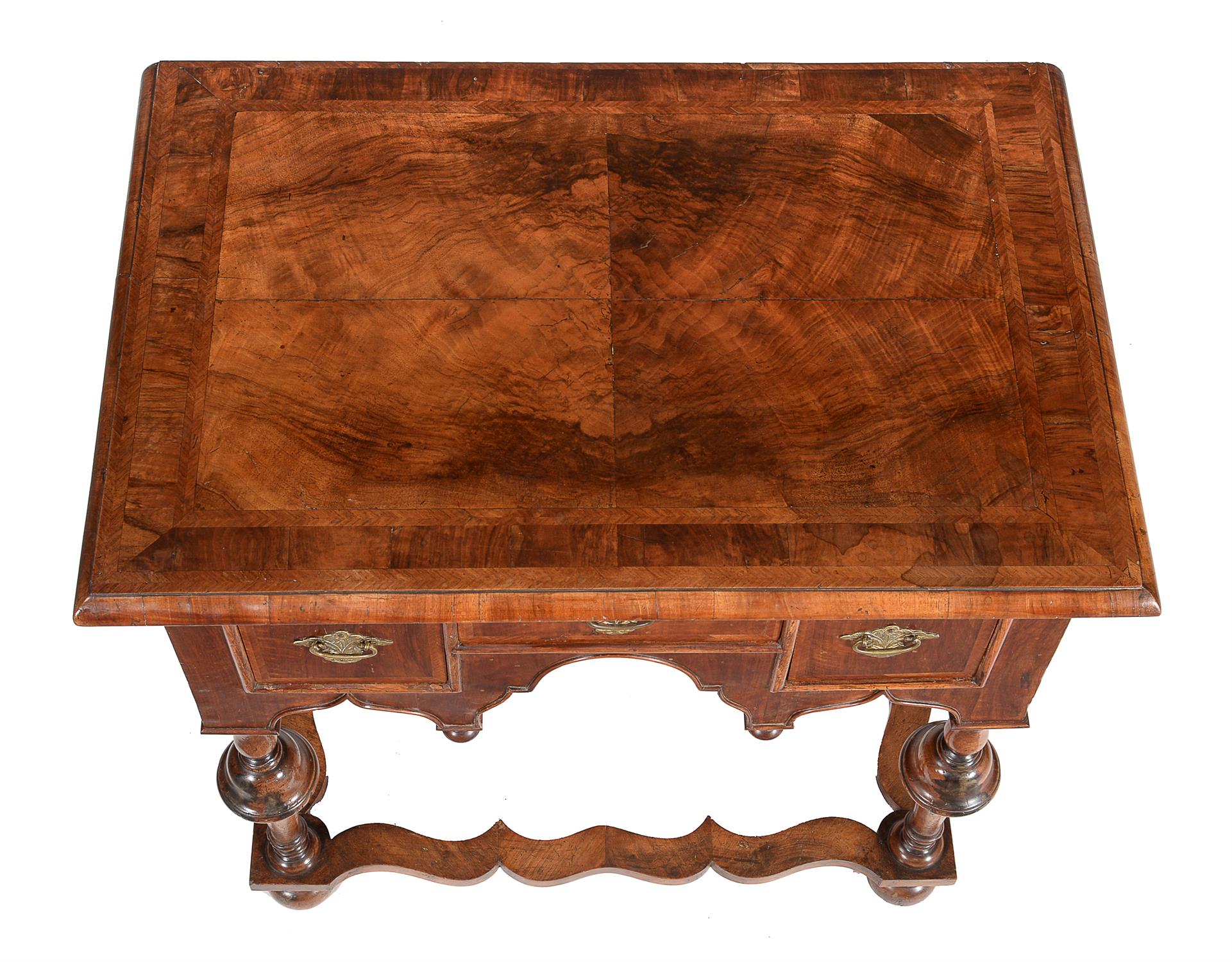 A William & Mary walnut and feather banded side table, circa 1690 - Image 4 of 5