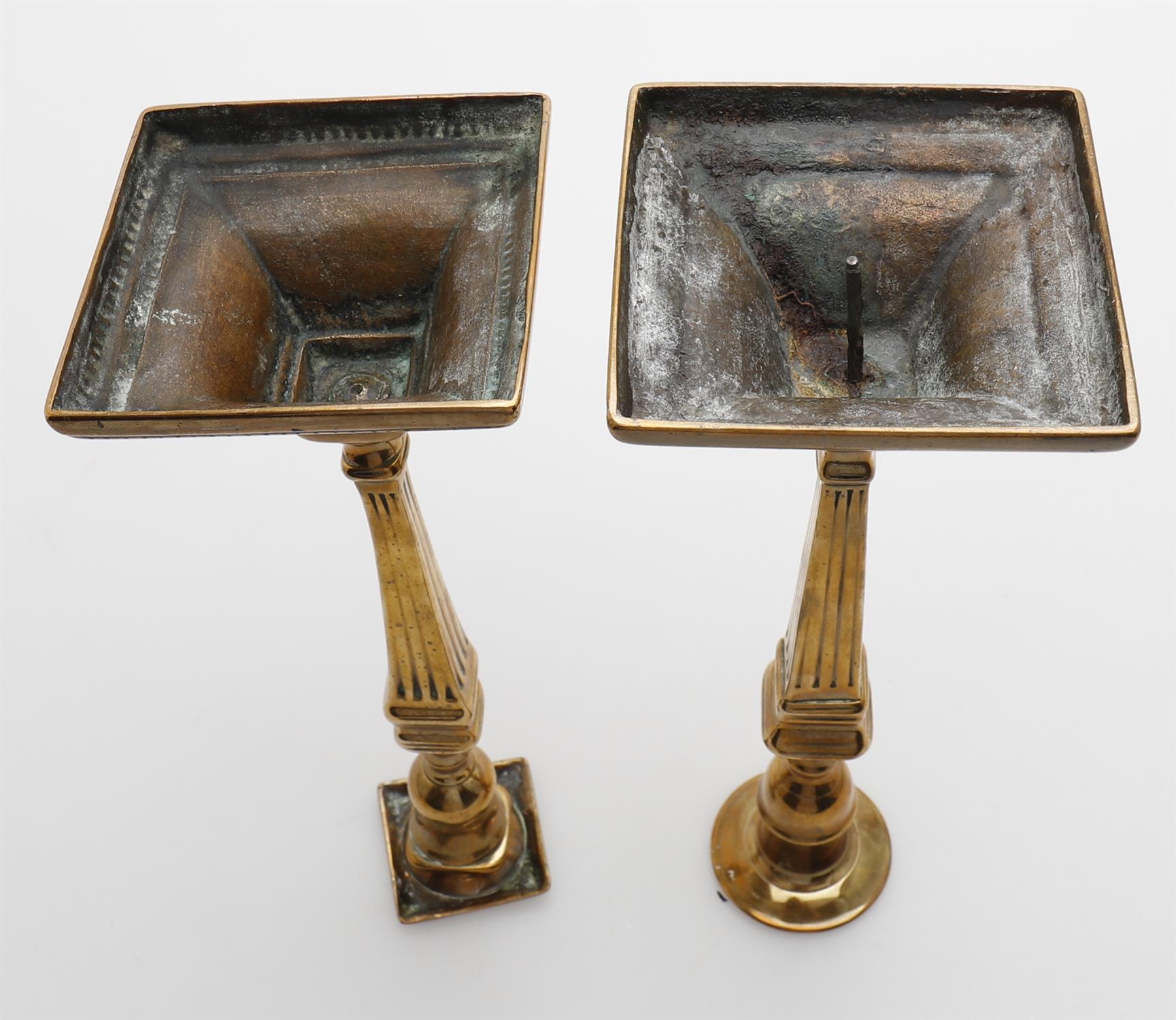 Two pairs of George III brass candlesticks - Image 3 of 5