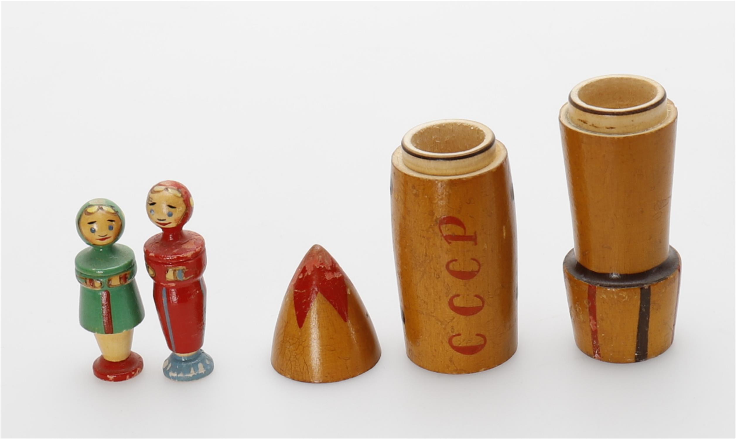 An early 1960s Soviet painted wooden space rocket matryoshka toy - Image 2 of 6