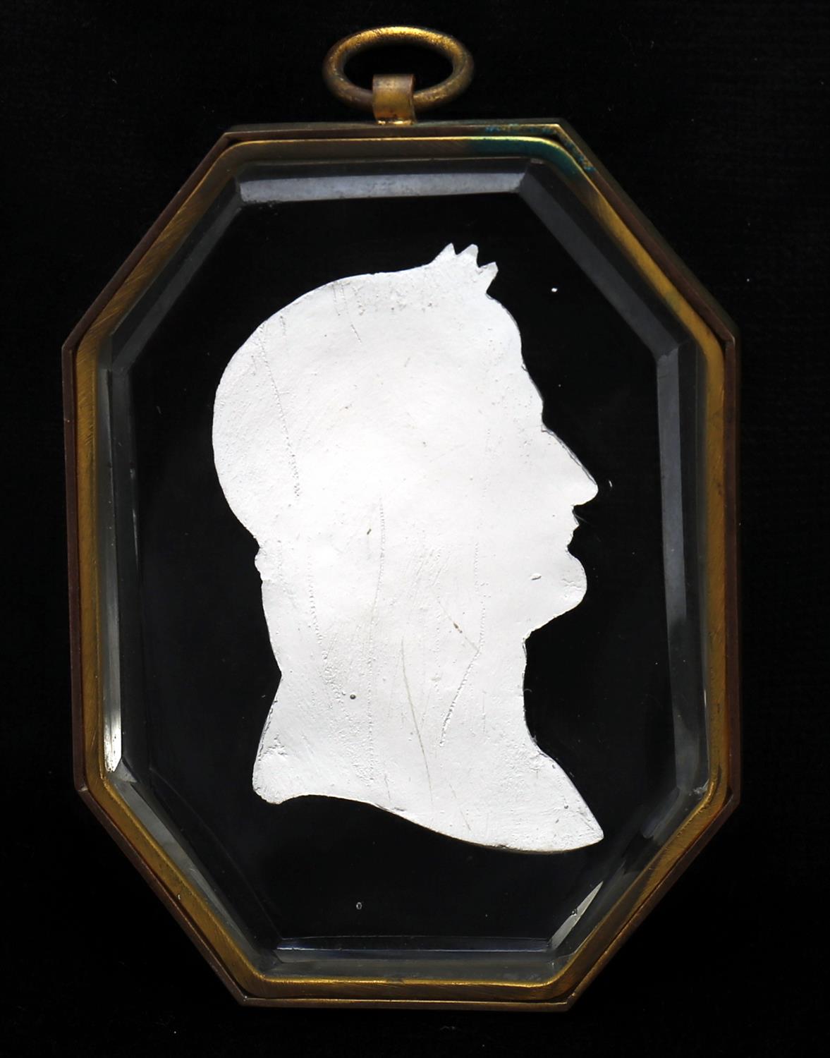 A small collection of sulphide cameo glass cameos - Image 2 of 12