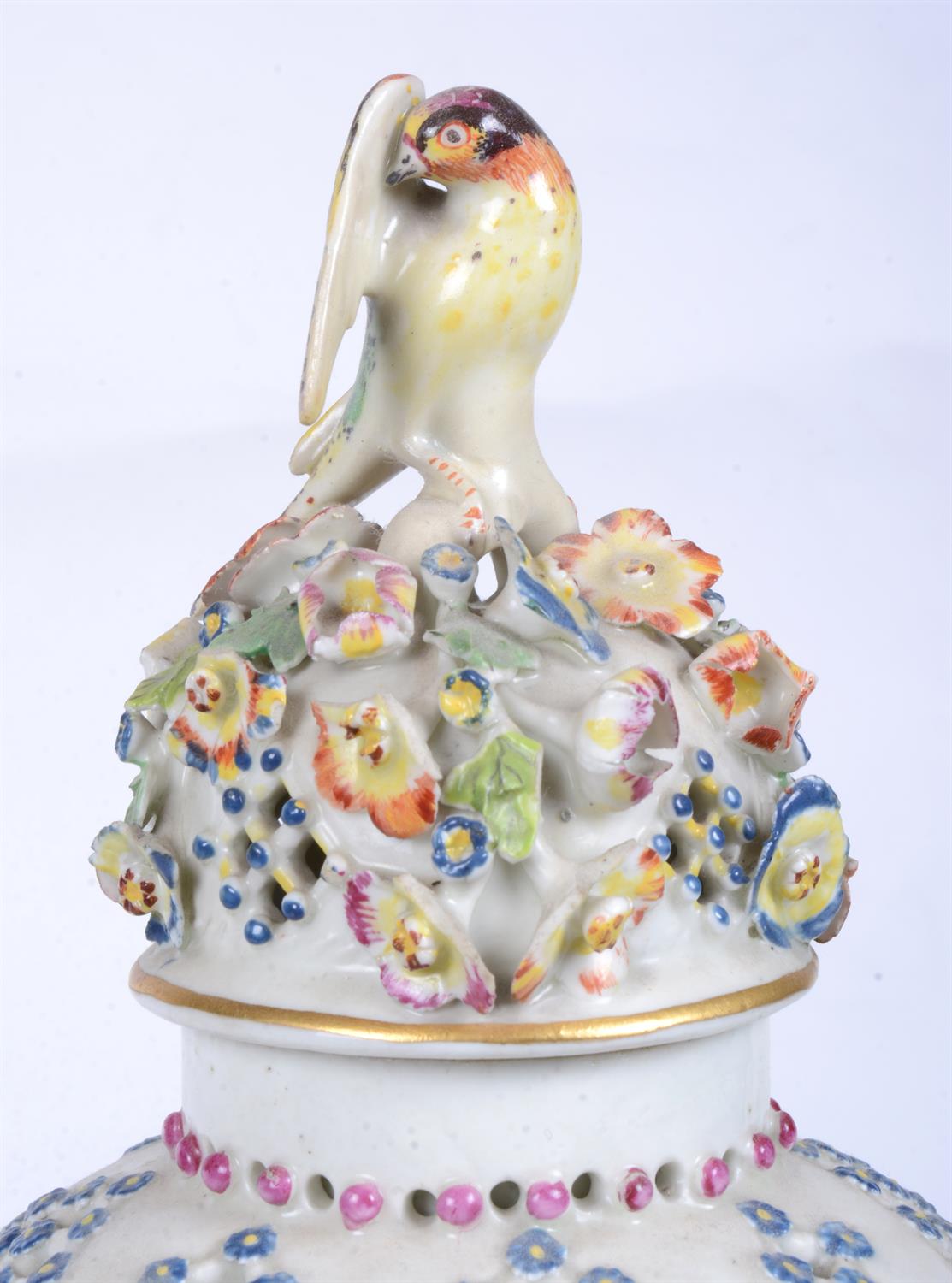 A selection of Derby porcelain - Image 2 of 7