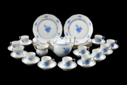 A modern Herend porcelain 'Chinese Bouquet' (blue) part breakfast service