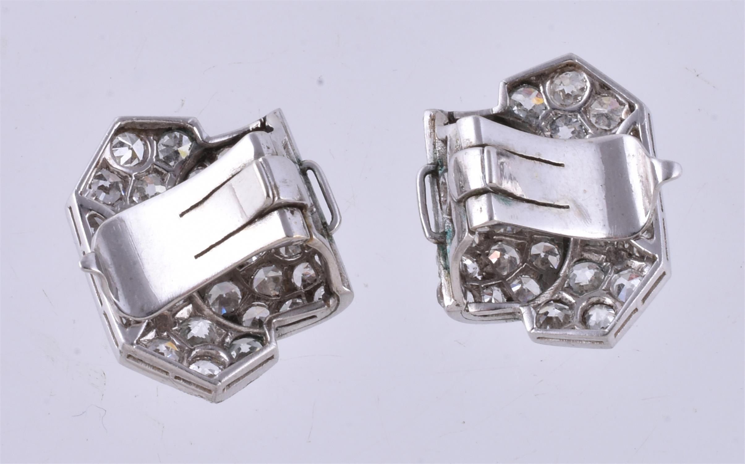 A pair of Art Deco diamond clips - Image 2 of 2