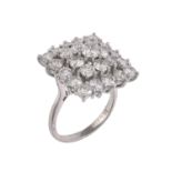 A 1970s diamond square cluster ring