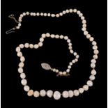 A graduated natural and cultured pearl necklace