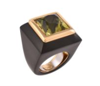 A lemon quartz and ebony dress ring by Sanalitro Gioielli