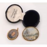 Y A late Victorian glazed locket